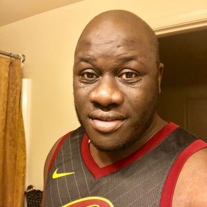 Meet your Posher, Pape amadou